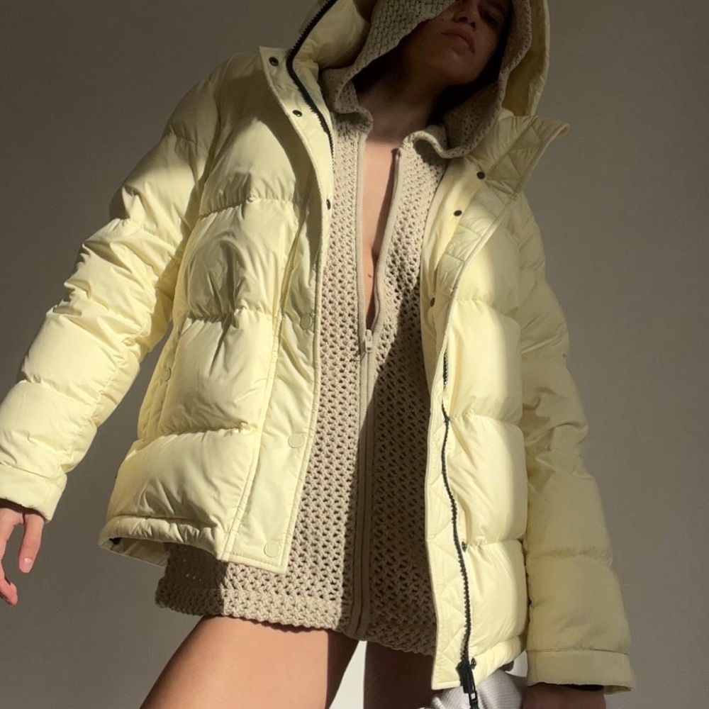 ARITZIA Super Puff jacket